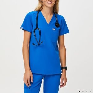 Figs Catarina One pocket scrub top